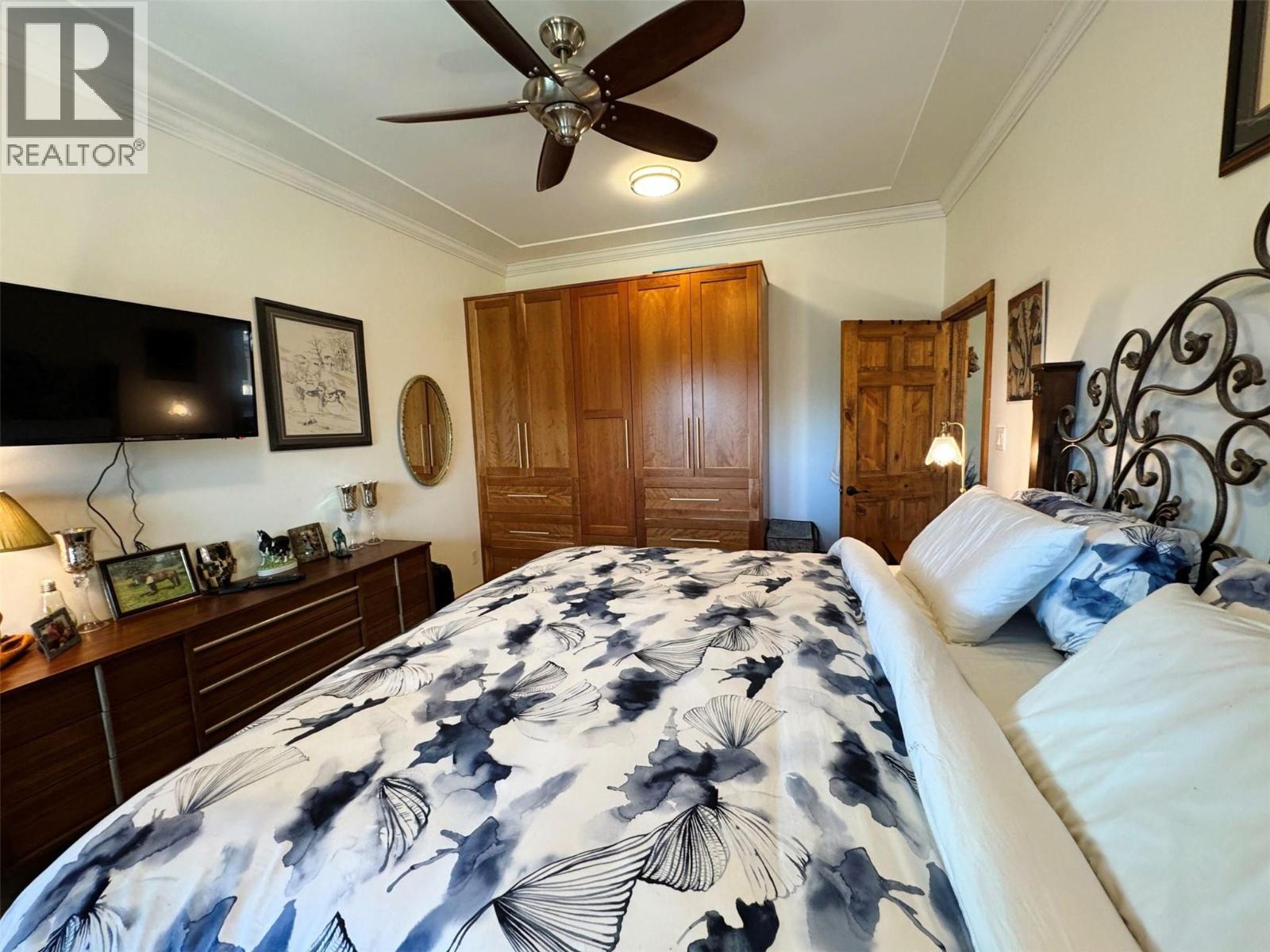 2200 Almond Gardens Road, Grand Forks, British Columbia  V0H 1H4 - Photo 10 - 10389909