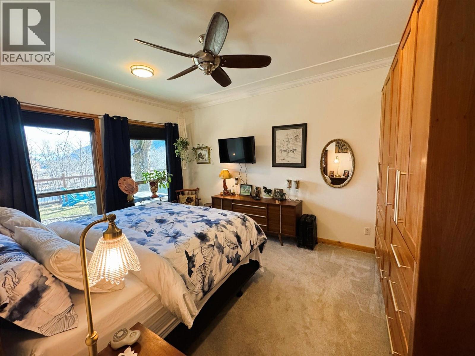 2200 Almond Gardens Road, Grand Forks, British Columbia  V0H 1H4 - Photo 11 - 10389909
