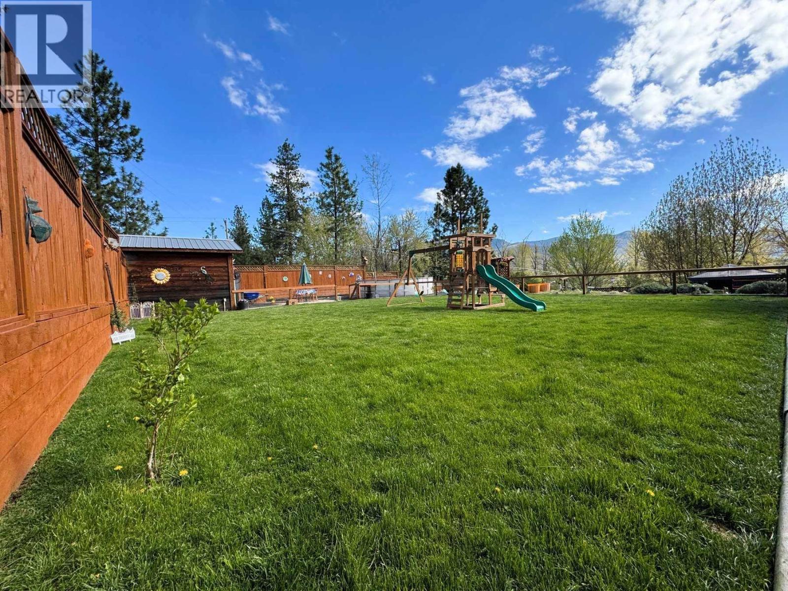 2200 Almond Gardens Road, Grand Forks, British Columbia  V0H 1H4 - Photo 22 - 10389909