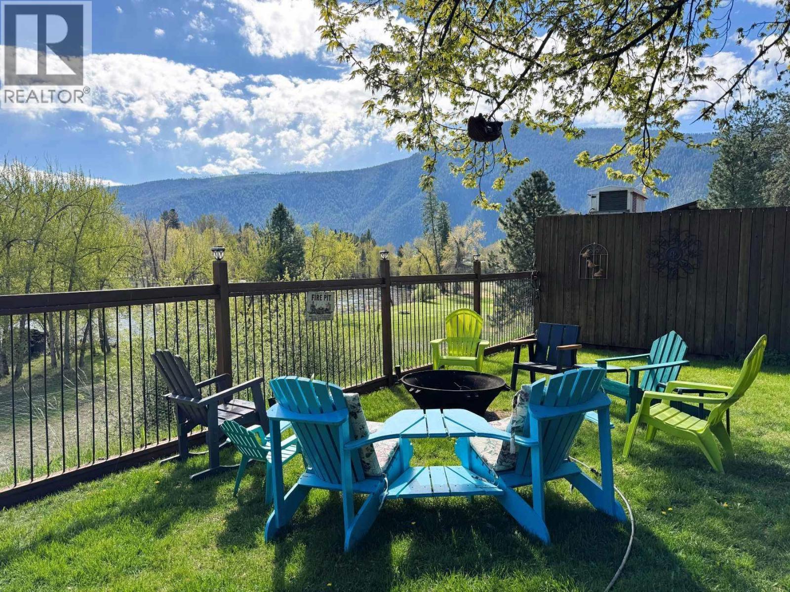 2200 Almond Gardens Road, Grand Forks, British Columbia  V0H 1H4 - Photo 24 - 10389909