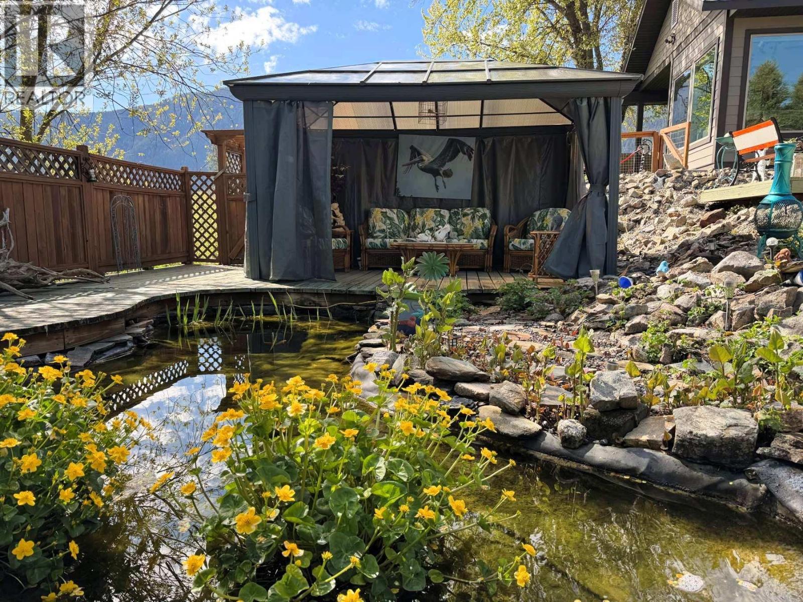 2200 Almond Gardens Road, Grand Forks, British Columbia  V0H 1H4 - Photo 28 - 10389909