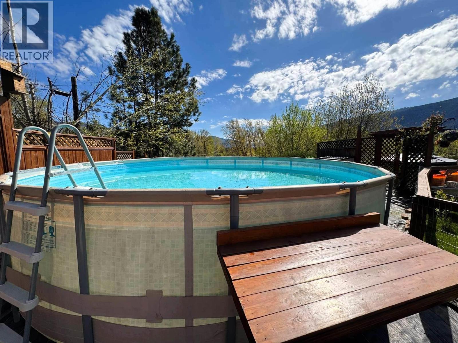2200 Almond Gardens Road, Grand Forks, British Columbia  V0H 1H4 - Photo 37 - 10389909