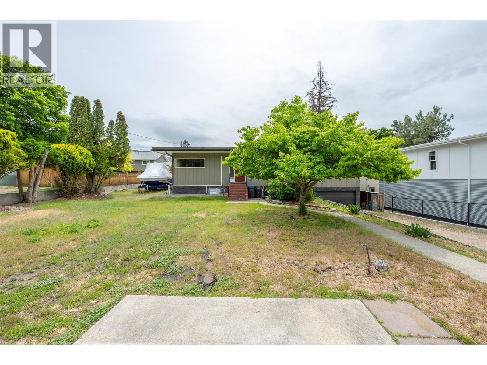 1322 Ridgedale Avenue, Penticton, British Columbia  V2A 2S2 - Photo 2 - 10389894