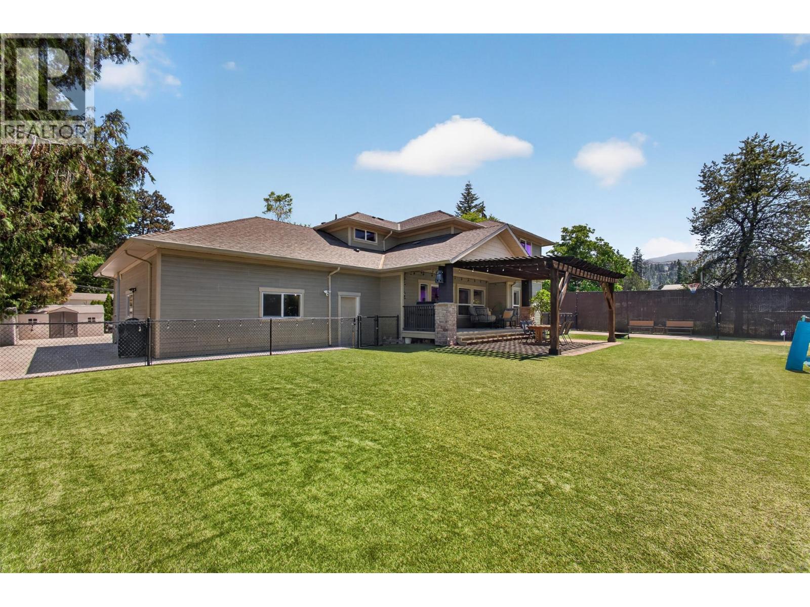 4588 Raymer Road, Kelowna, British Columbia  V1W 1H9 - Photo 41 - 10389672