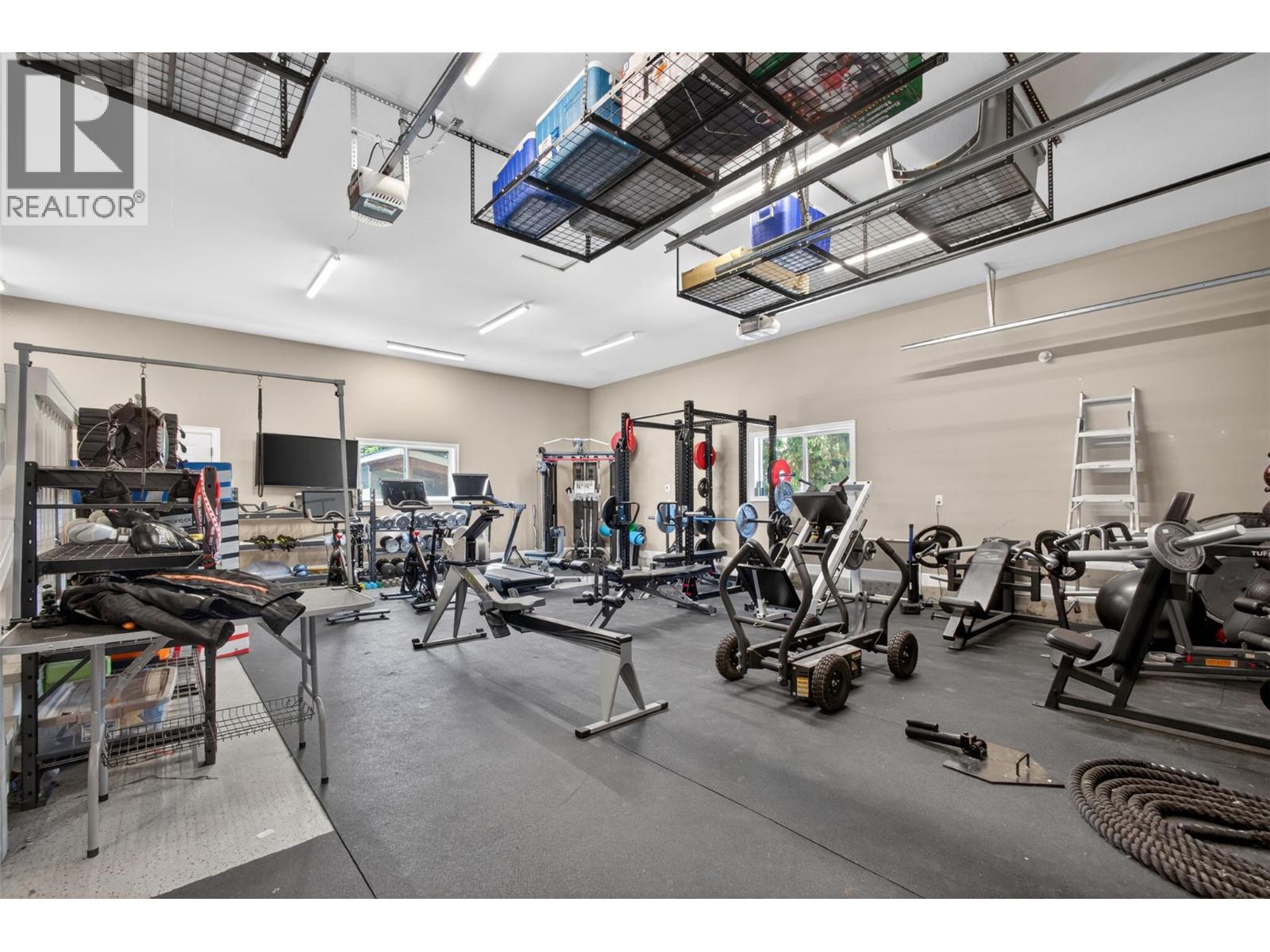 4588 Raymer Road, Kelowna, British Columbia  V1W 1H9 - Photo 50 - 10389672
