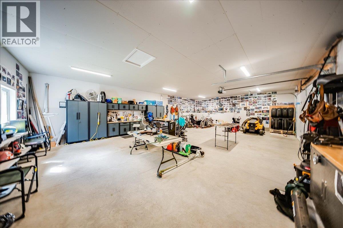 1545 Columbia Road, Ootischenia, British Columbia  V1N 4L6 - Photo 47 - 10389292
