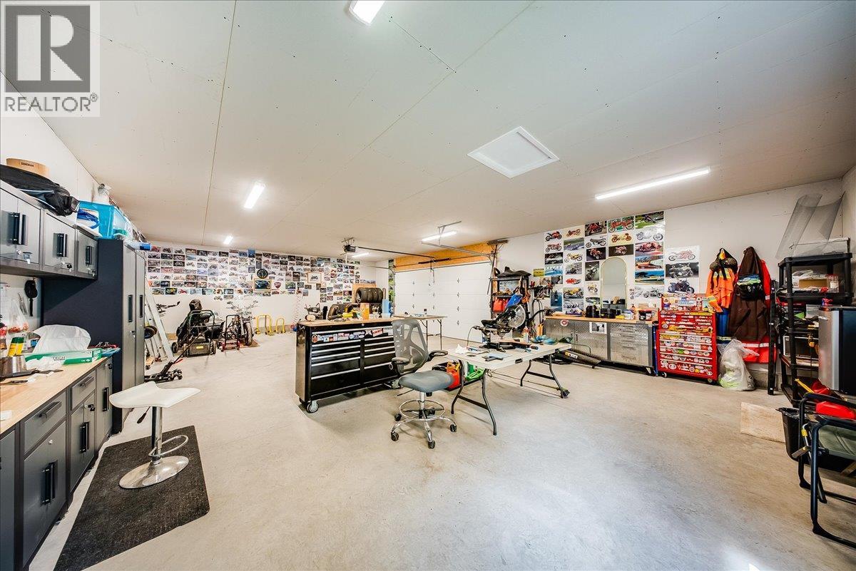 1545 Columbia Road, Ootischenia, British Columbia  V1N 4L6 - Photo 48 - 10389292