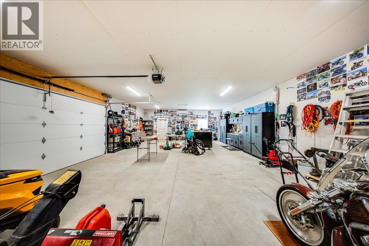 1545 Columbia Road, Ootischenia, British Columbia  V1N 4L6 - Photo 50 - 10389292