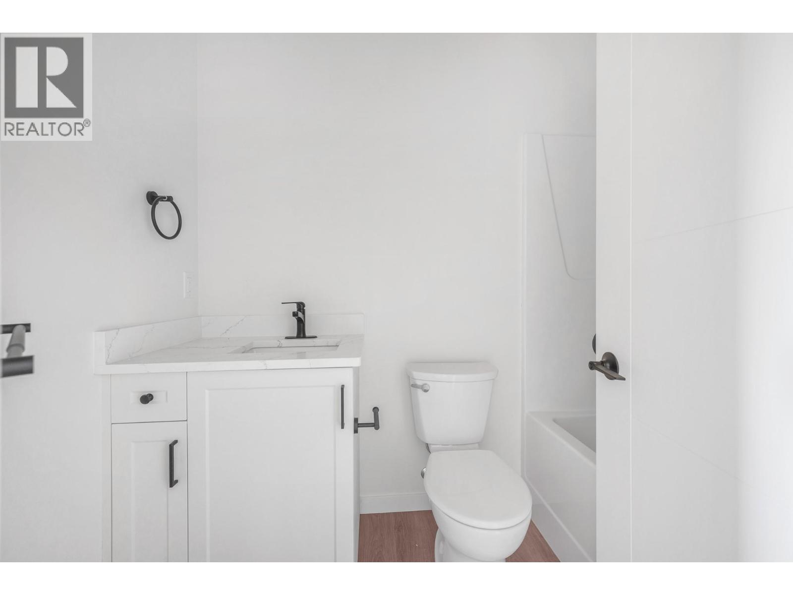 5661 Okanagan Landing Road Unit# 7 Lot# Sl3, Vernon, British Columbia  V1T 7A6 - Photo 16 - 10389788