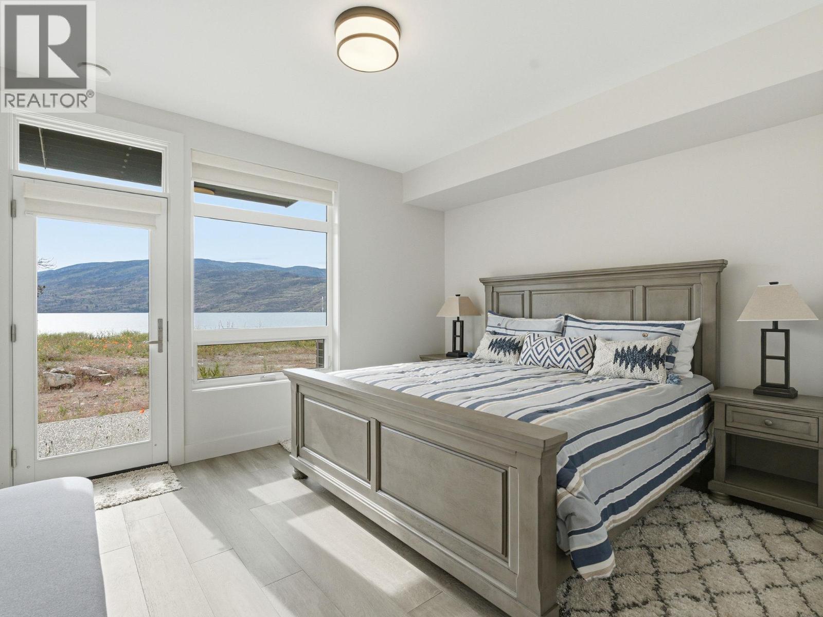 5975 Princess Street, Peachland, British Columbia  V0H 1X7 - Photo 30 - 10389757