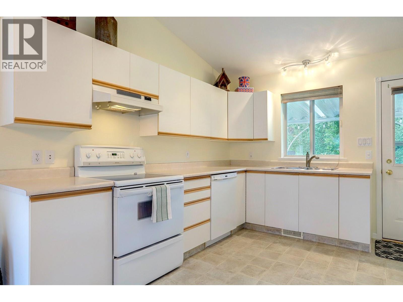 3620 Patten Drive Unit# 4, Armstrong, British Columbia  V4Y 2B4 - Photo 19 - 10389722