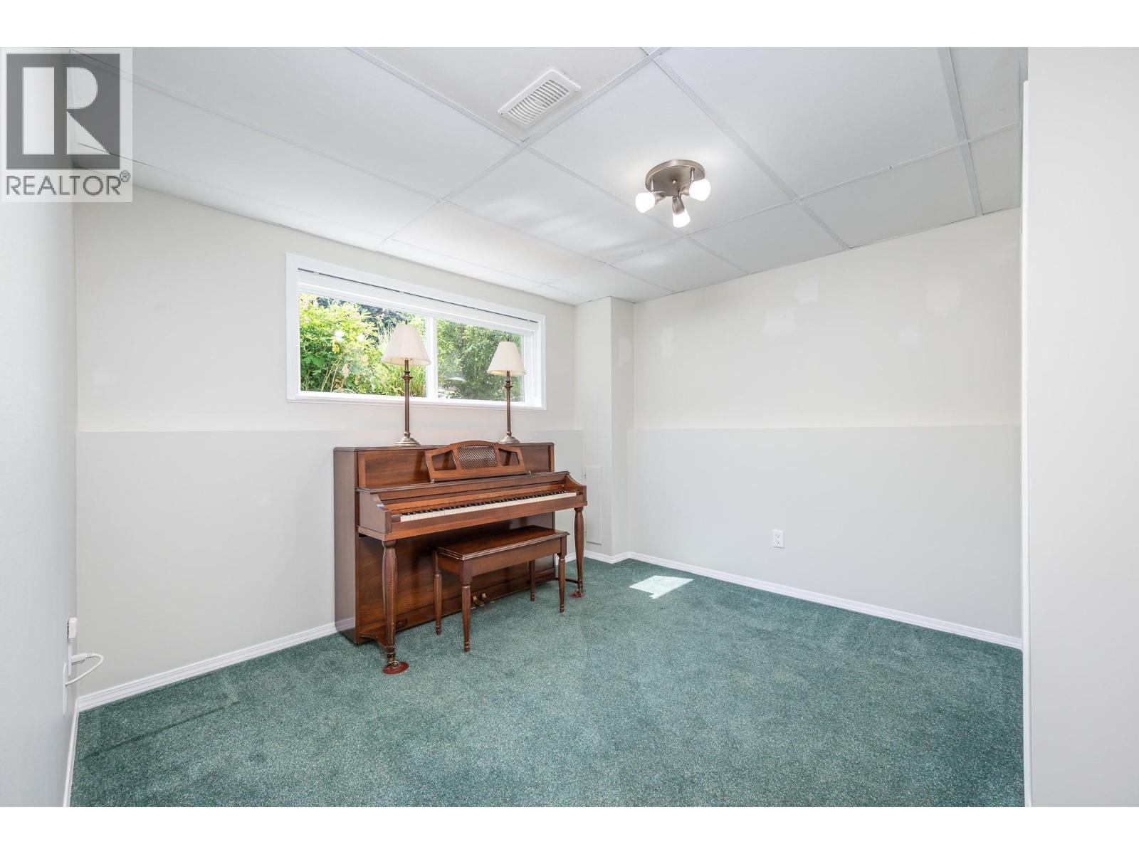 6777 Longacre Drive, Vernon, British Columbia  V1H 1J1 - Photo 22 - 10387562