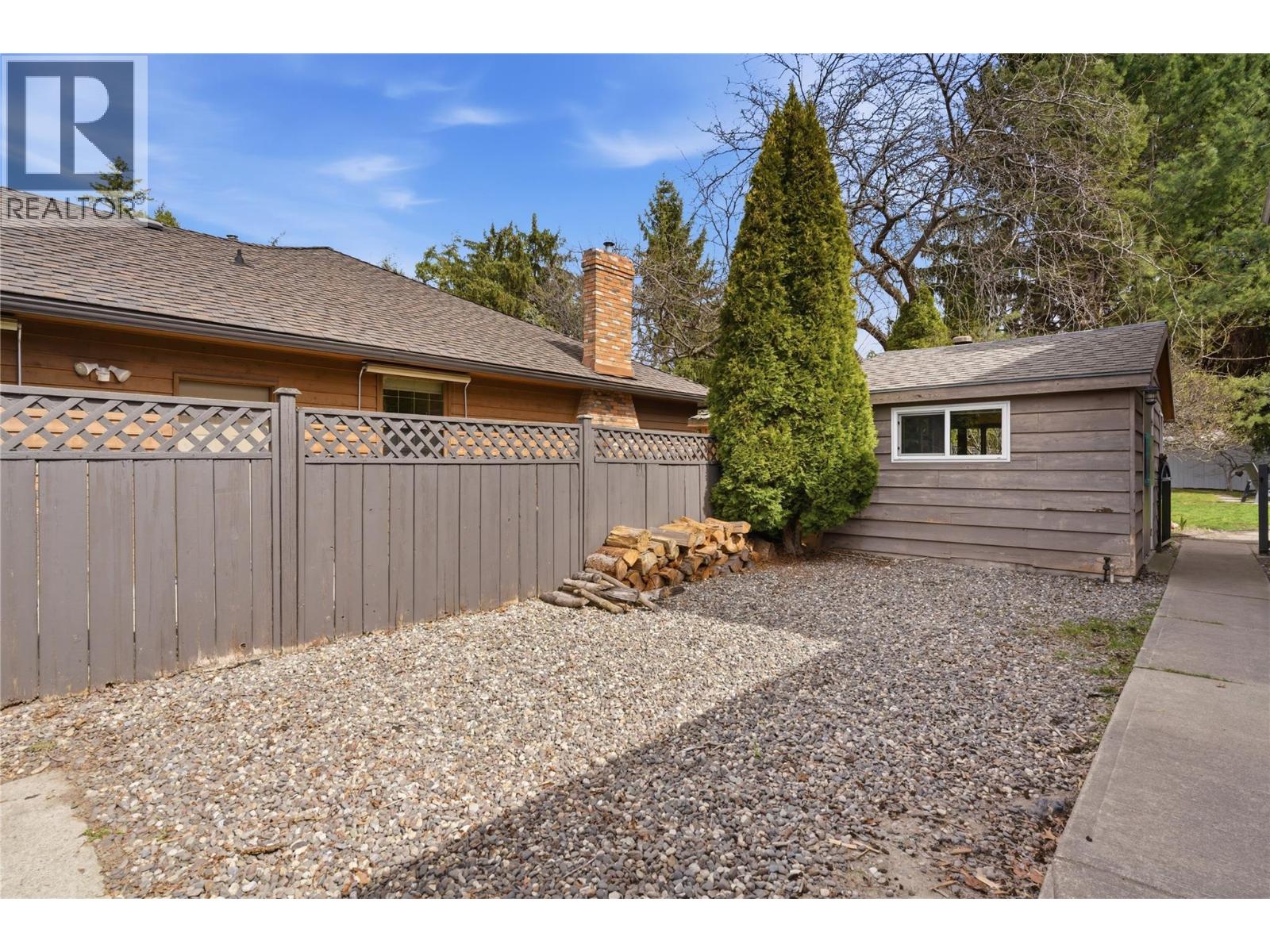 4337 Dunvegan Court, Kelowna, British Columbia  V1W 2L6 - Photo 38 - 10389854