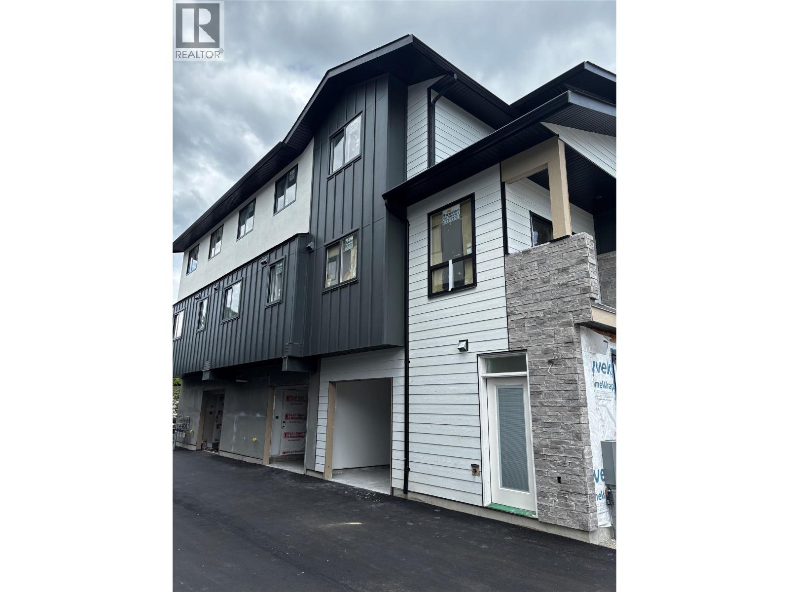 980 Franklyn Road Unit# 1 Lot# 1, Kelowna, British Columbia  V1X 3V1 - Photo 3 - 10389452