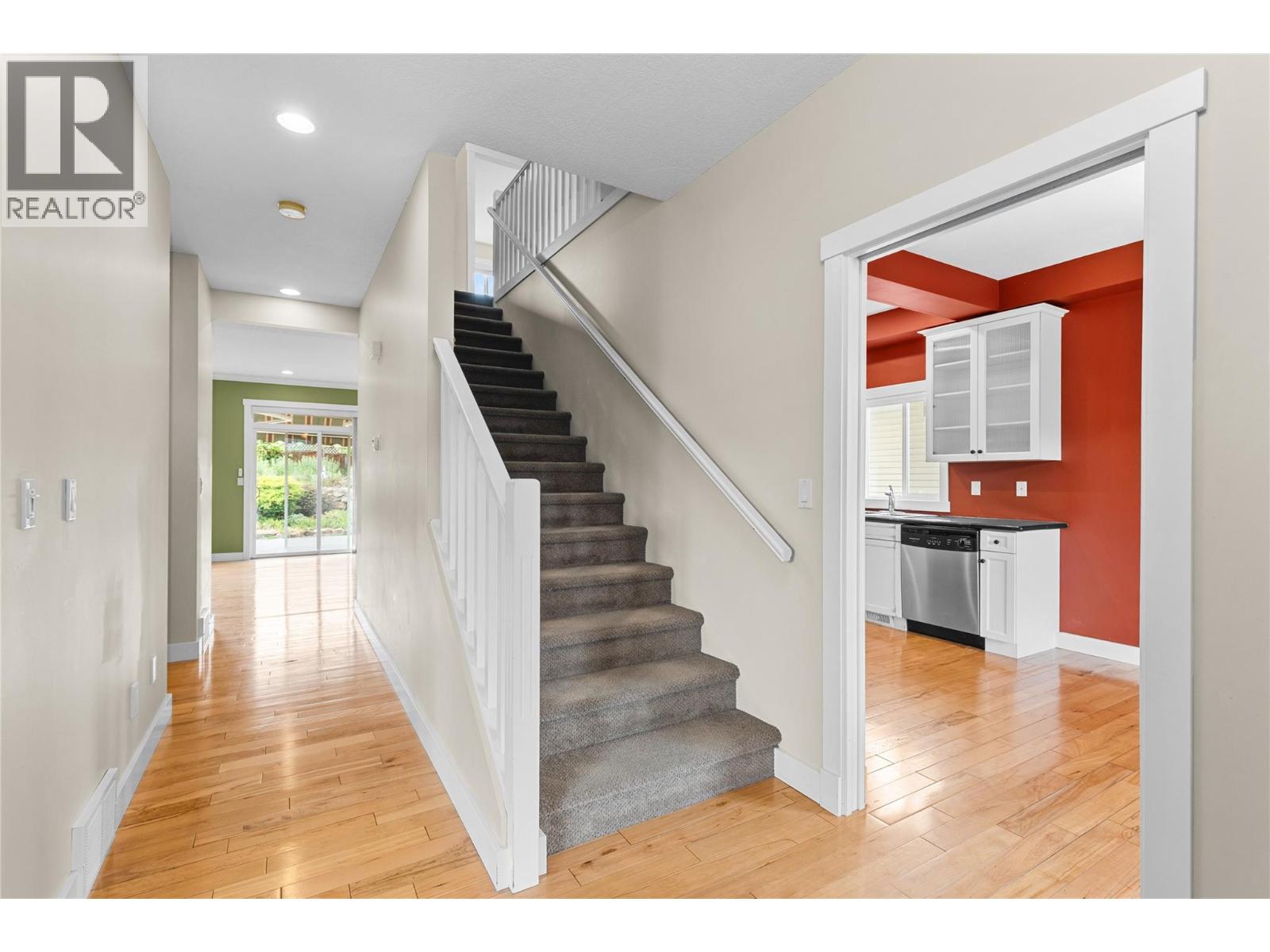 479 Middleton Way, Coldstream, British Columbia  V1B 3Z7 - Photo 12 - 10389229