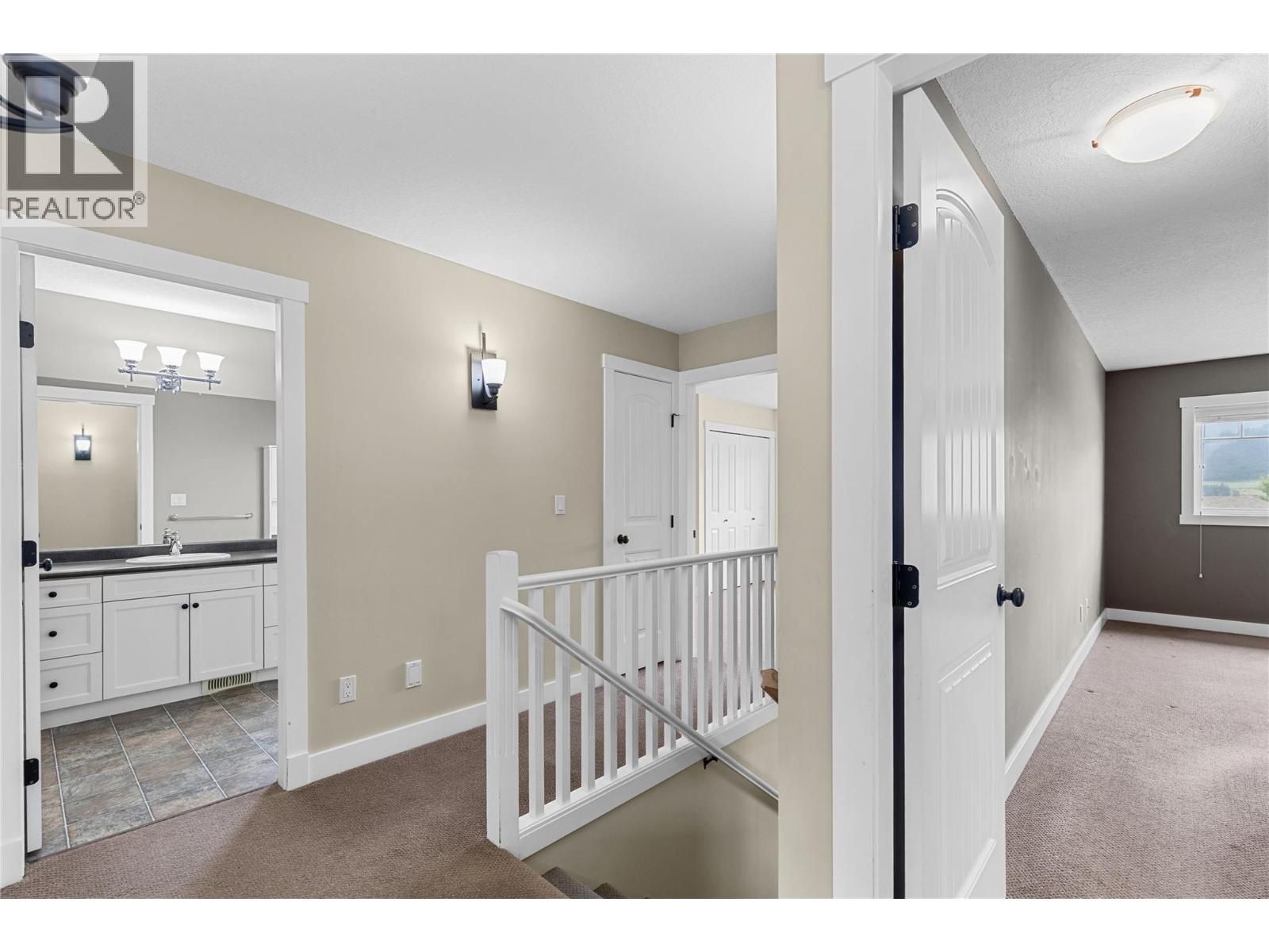 479 Middleton Way, Coldstream, British Columbia  V1B 3Z7 - Photo 38 - 10389229