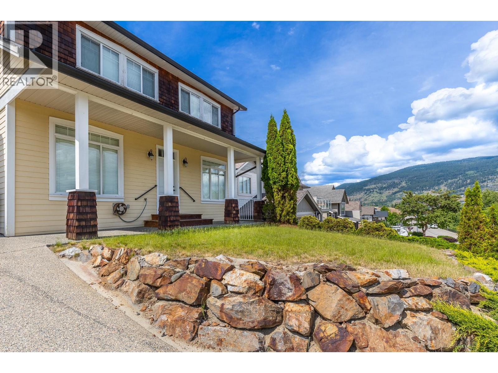 479 Middleton Way, Coldstream, British Columbia  V1B 3Z7 - Photo 8 - 10389229