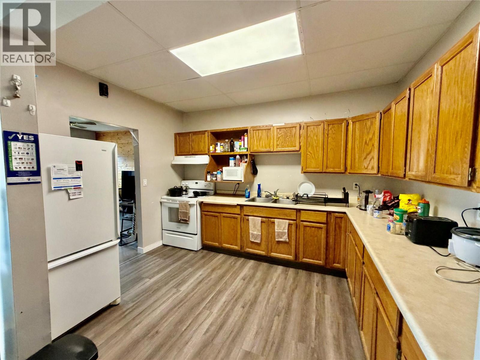 512 97a Avenue, Dawson Creek, British Columbia  V1G 1R1 - Photo 5 - 10389922