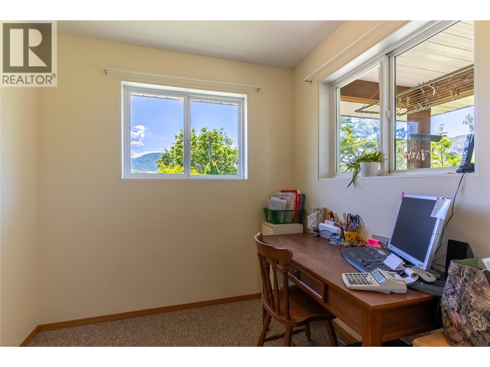 4066 Agate Bay Road, Barriere, British Columbia  V0E 2E0 - Photo 10 - 10389771