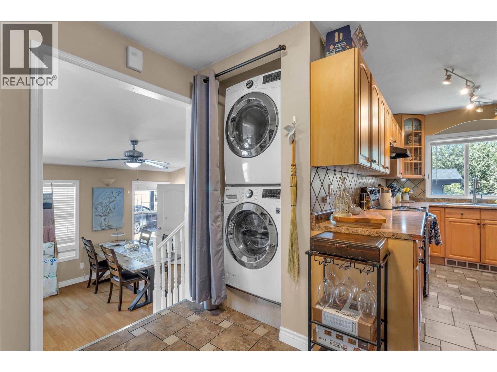 265 & 269 Muir Road, Kelowna, British Columbia  V1X 2T4 - Photo 41 - 10389745