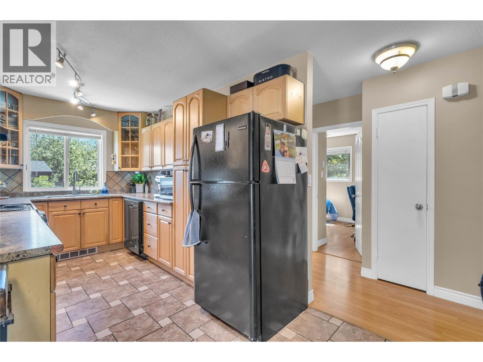 265 & 269 Muir Road, Kelowna, British Columbia  V1X 2T4 - Photo 42 - 10389745