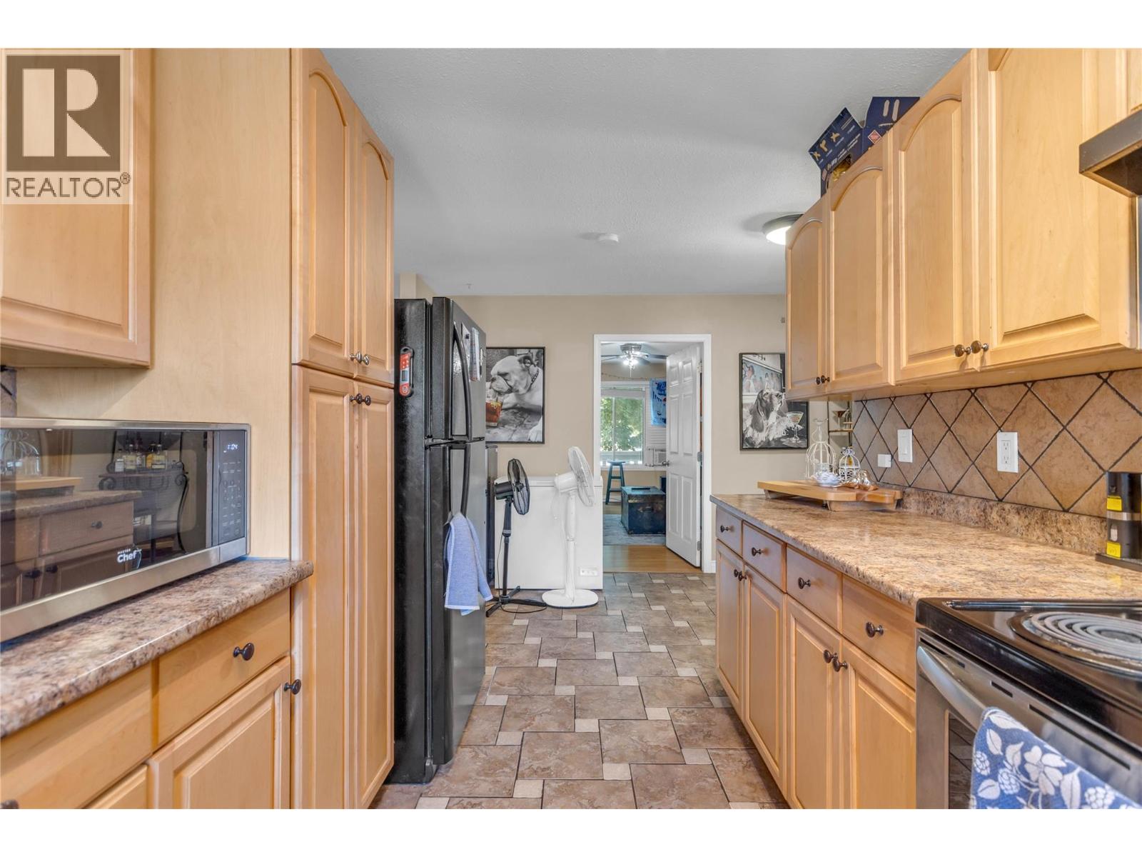 265 & 269 Muir Road, Kelowna, British Columbia  V1X 2T4 - Photo 44 - 10389745