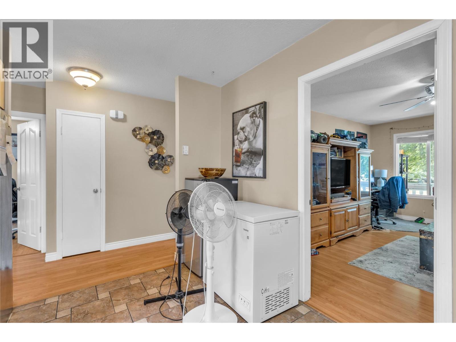 265 & 269 Muir Road, Kelowna, British Columbia  V1X 2T4 - Photo 45 - 10389745