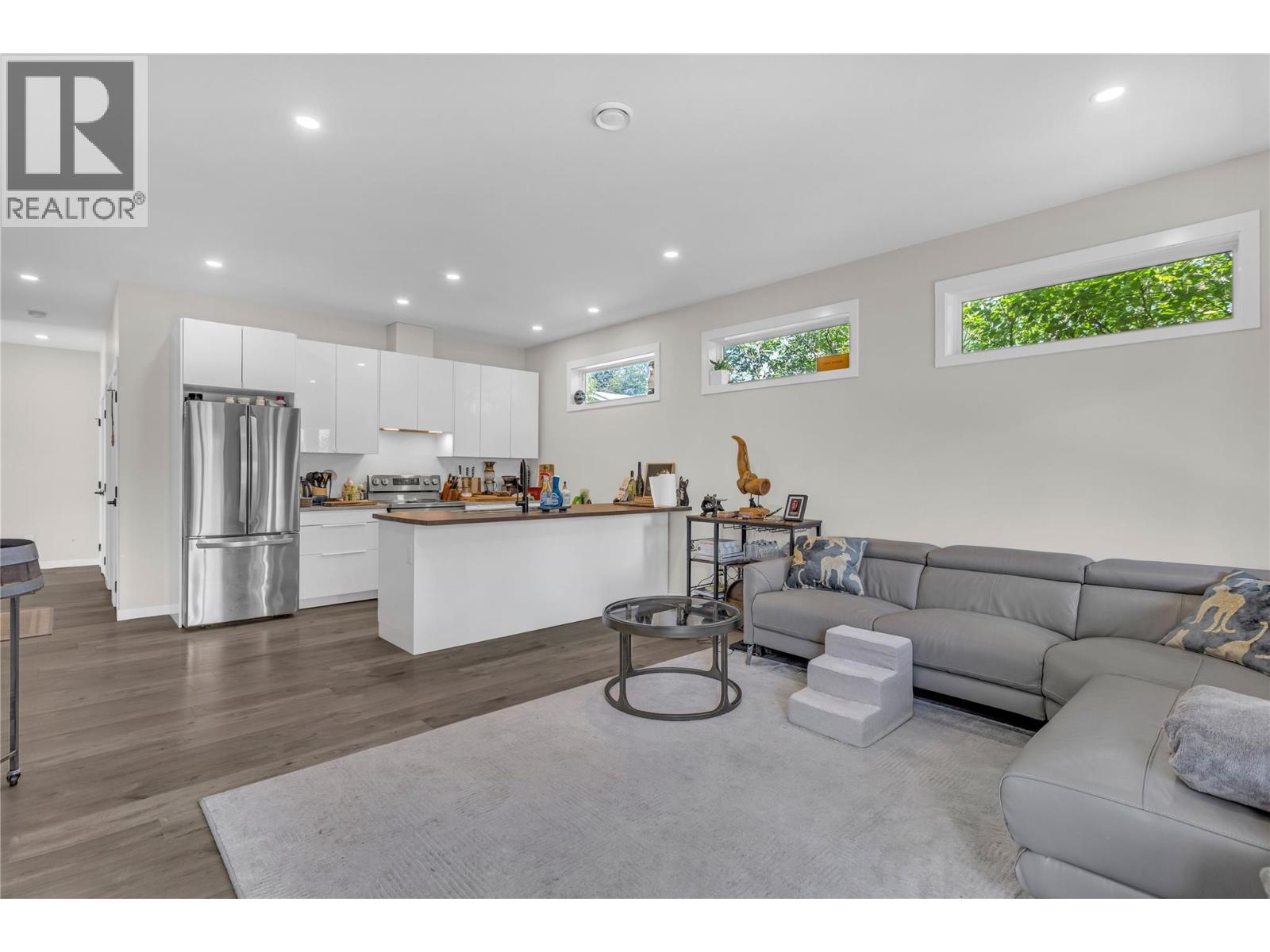 265 & 269 Muir Road, Kelowna, British Columbia  V1X 2T4 - Photo 6 - 10389745