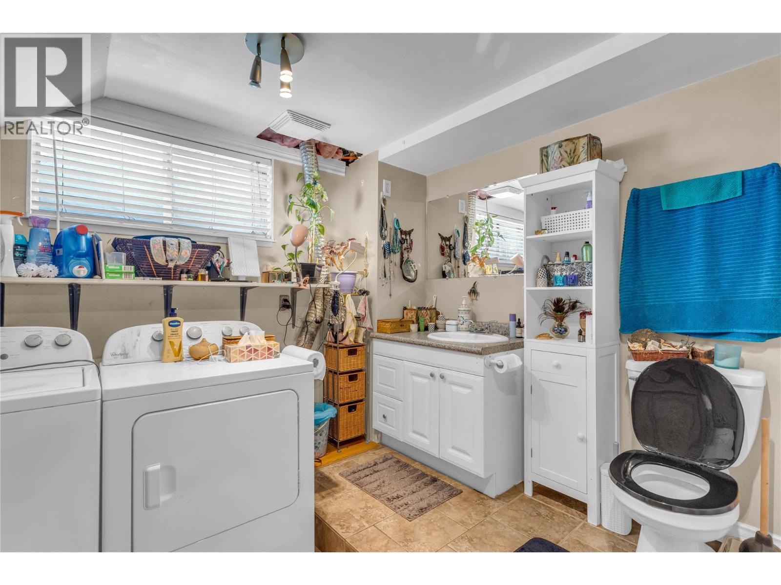 265 & 269 Muir Road, Kelowna, British Columbia  V1X 2T4 - Photo 60 - 10389745
