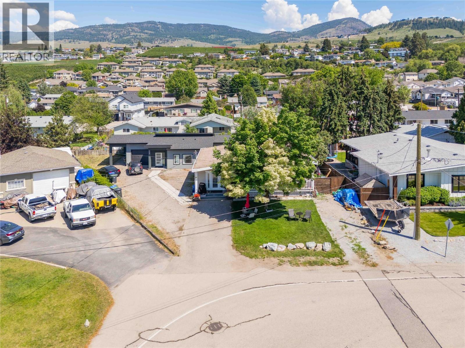 265 & 269 Muir Road, Kelowna, British Columbia  V1X 2T4 - Photo 72 - 10389745