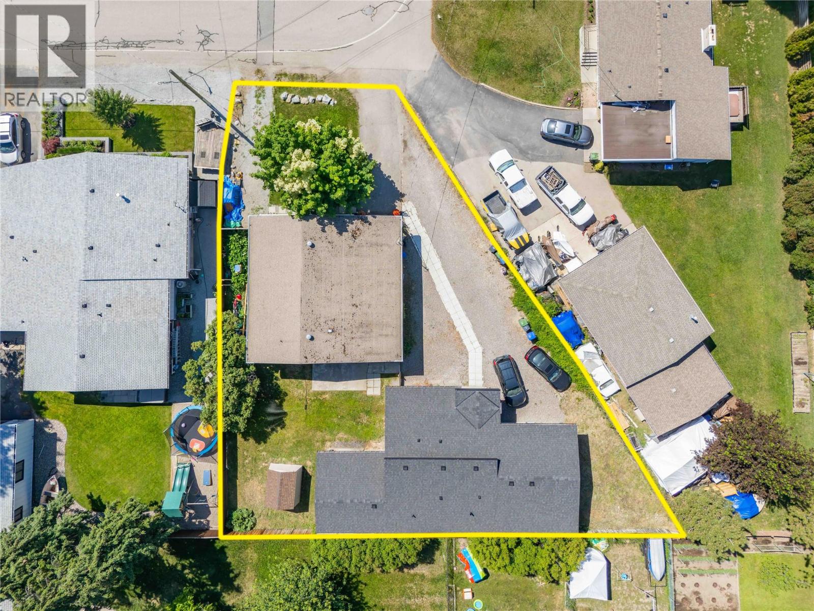265 & 269 Muir Road, Kelowna, British Columbia  V1X 2T4 - Photo 73 - 10389745