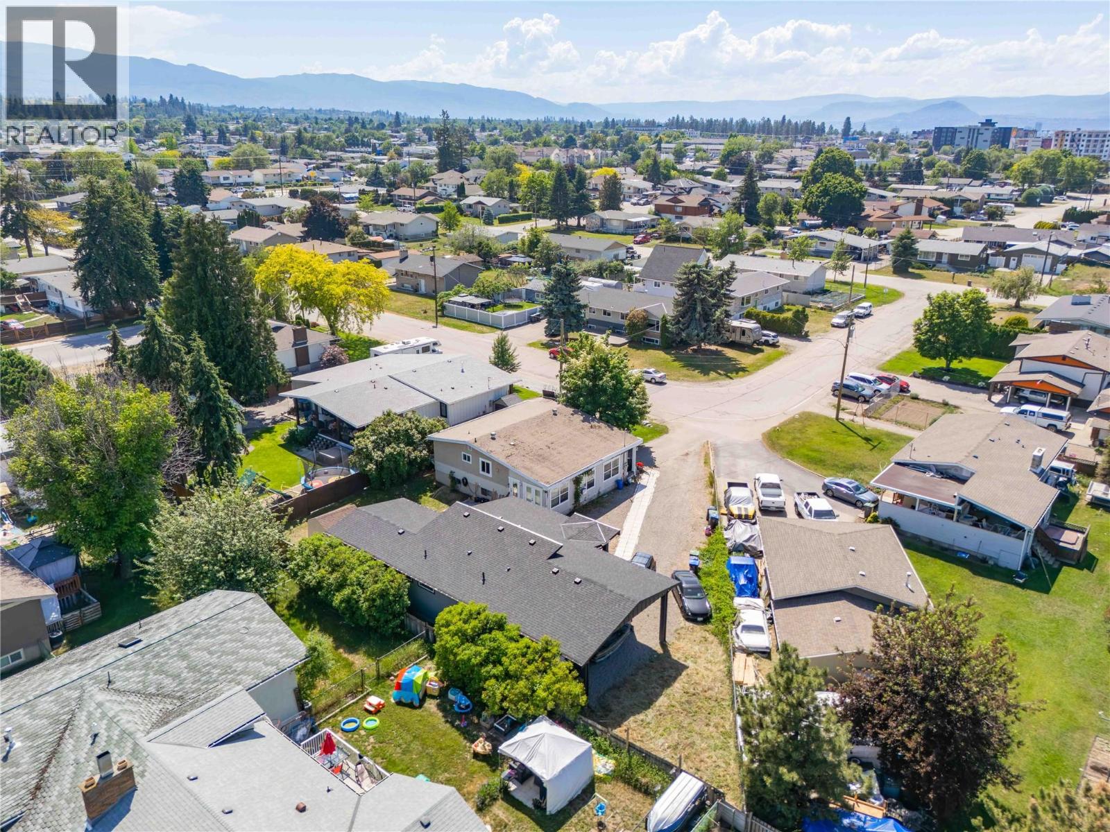 265 & 269 Muir Road, Kelowna, British Columbia  V1X 2T4 - Photo 75 - 10389745