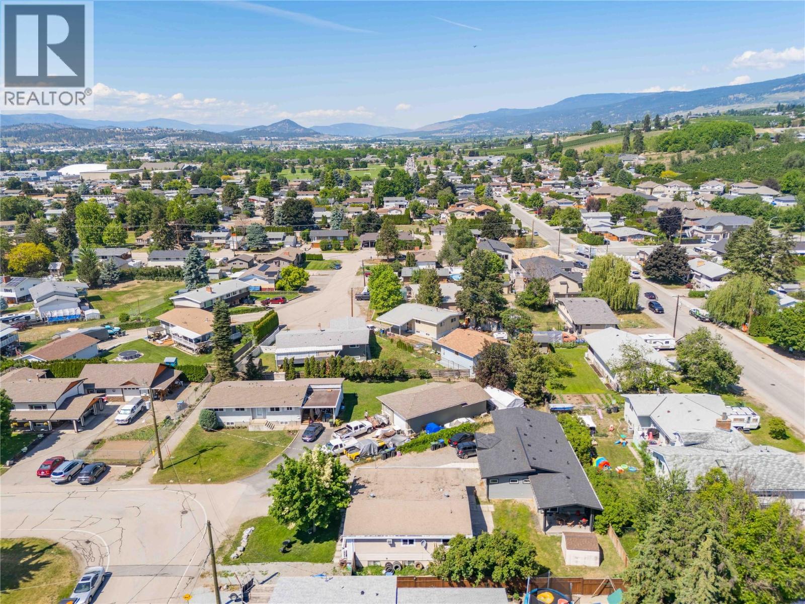 265 & 269 Muir Road, Kelowna, British Columbia  V1X 2T4 - Photo 79 - 10389745
