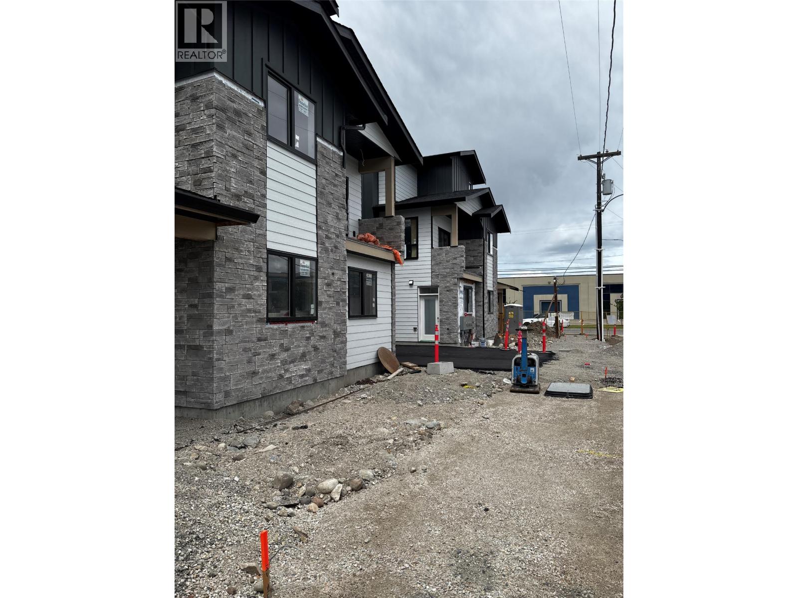 980 Franklyn Road Unit# 4 Lot# 4, Kelowna, British Columbia  V1X 3V1 - Photo 5 - 10389688