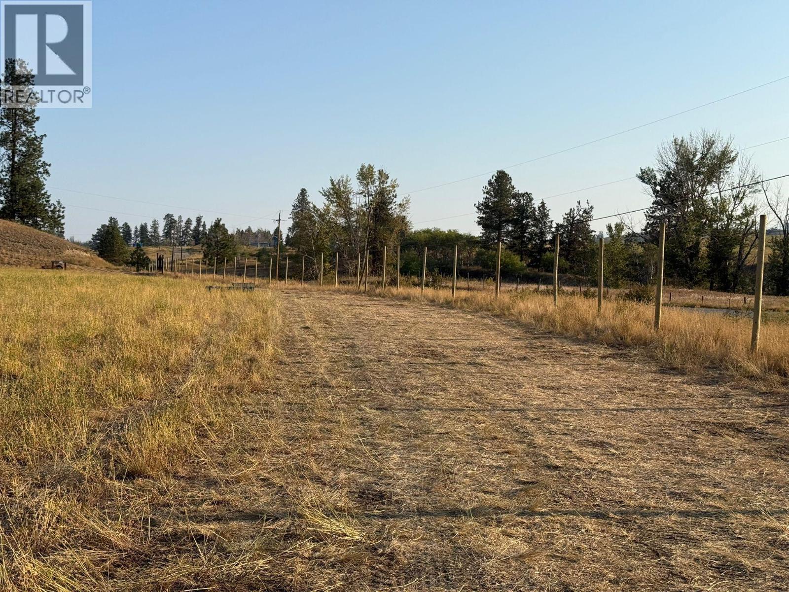 9275 Pighin Road, Cranbrook, British Columbia  V1C 7C9 - Photo 10 - 10389927