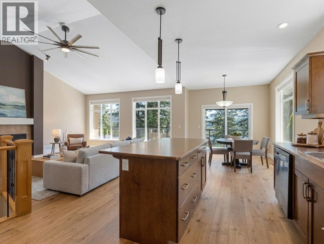2413 Cobblestone Road, West Kelowna, British Columbia  V4T 3A7 - Photo 14 - 10389910