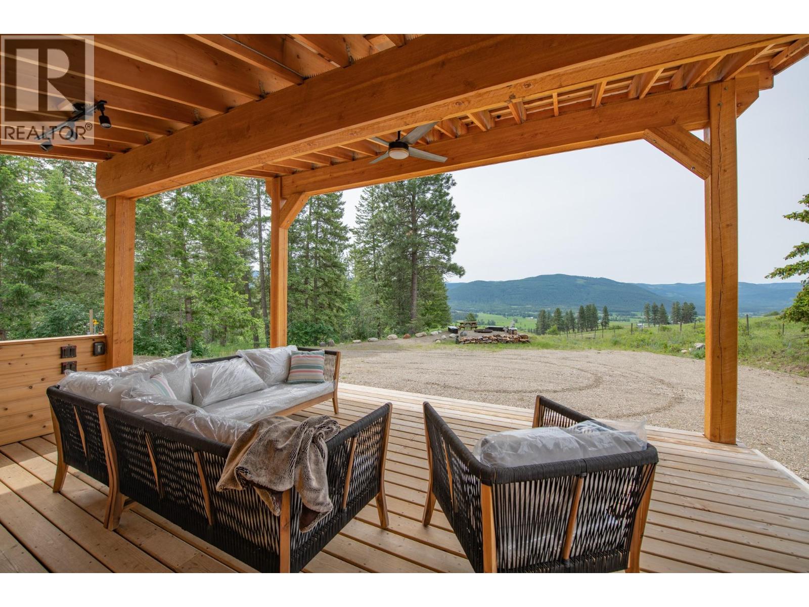 189 Rylin Road, Lumby, British Columbia  V0E 2G1 - Photo 7 - 10389839