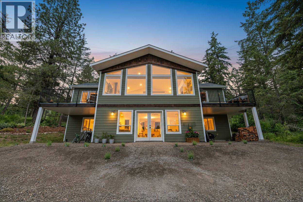 189 Rylin Road, Lumby, British Columbia  V0E 2G1 - Photo 9 - 10389839