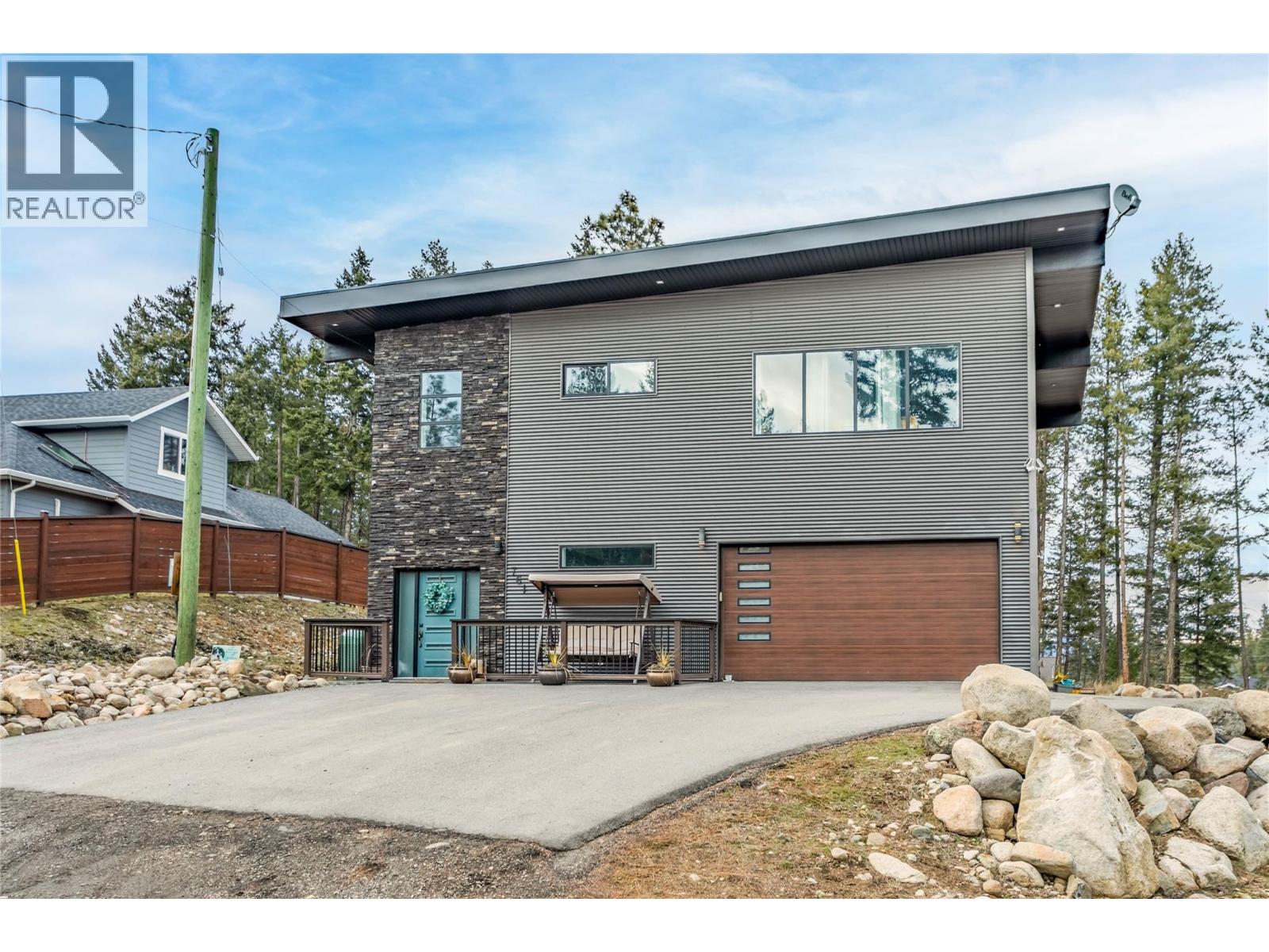 761 Fairbridge Road, Kelowna, British Columbia  V1Z 3W3 - Photo 5 - 10389615