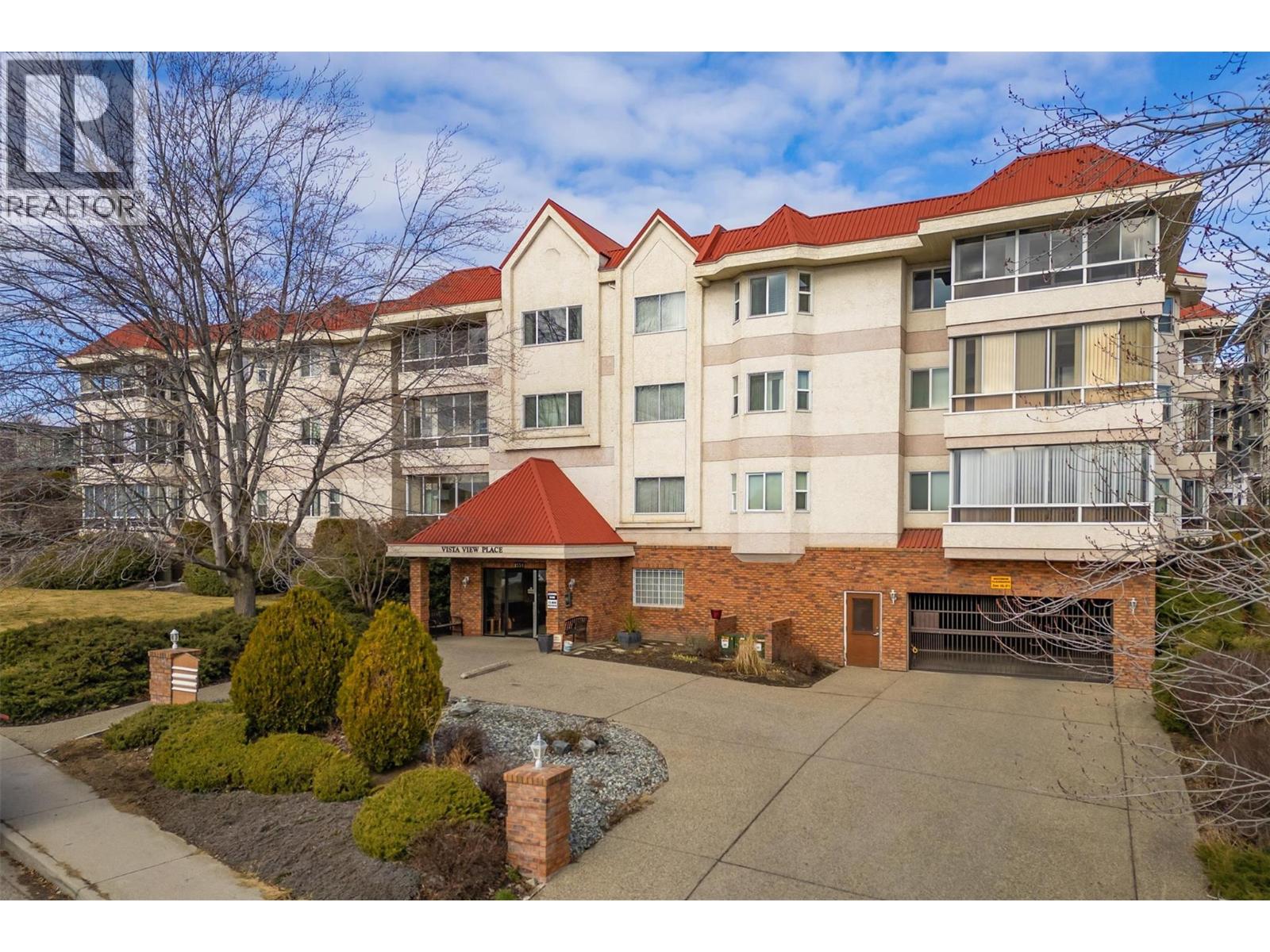 1534 Lawrence Avenue Unit# 203, Kelowna, British Columbia  V1Y 6M8 - Photo 1 - 10389941
