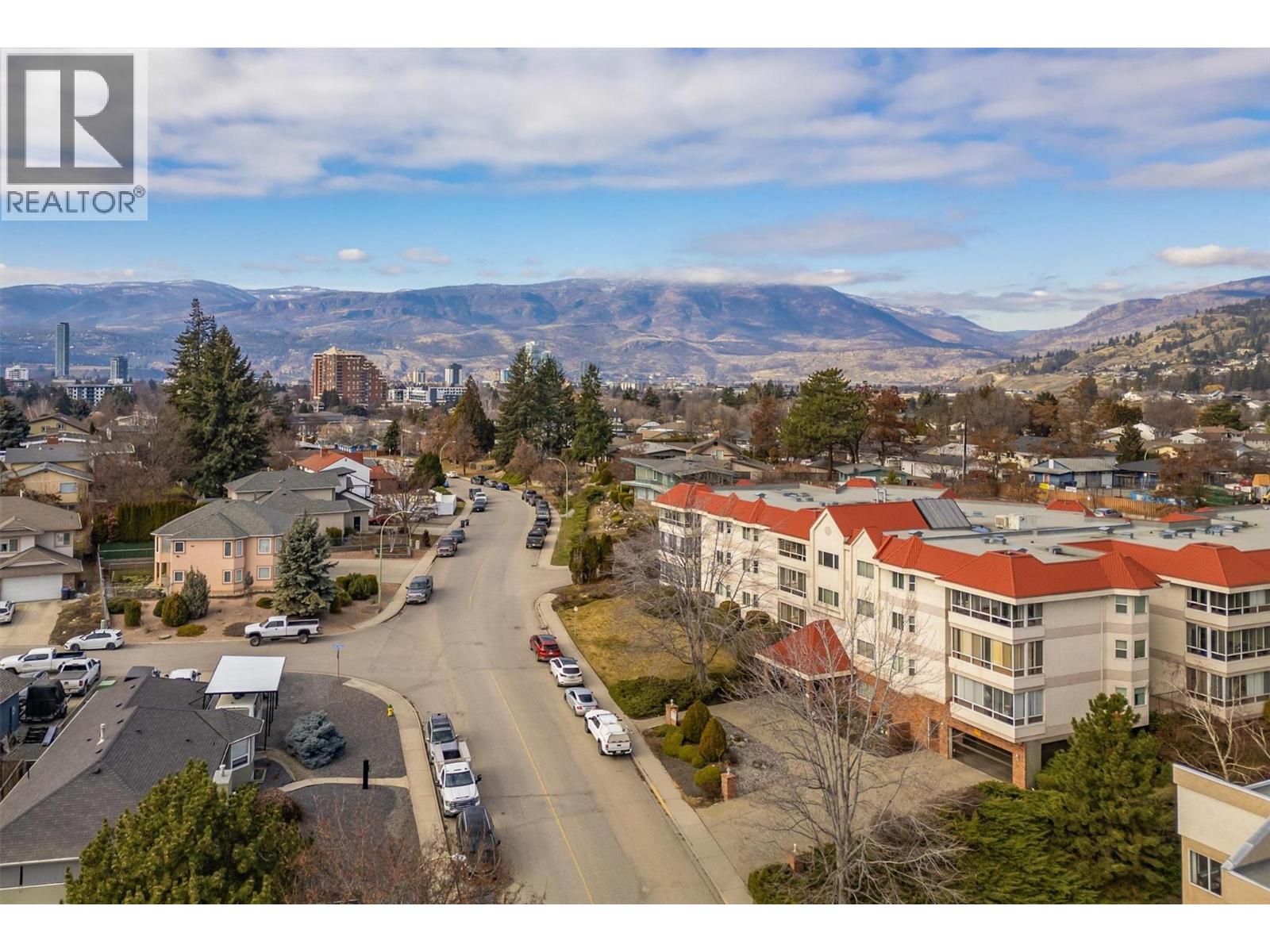 1534 Lawrence Avenue Unit# 203, Kelowna, British Columbia  V1Y 6M8 - Photo 3 - 10389941