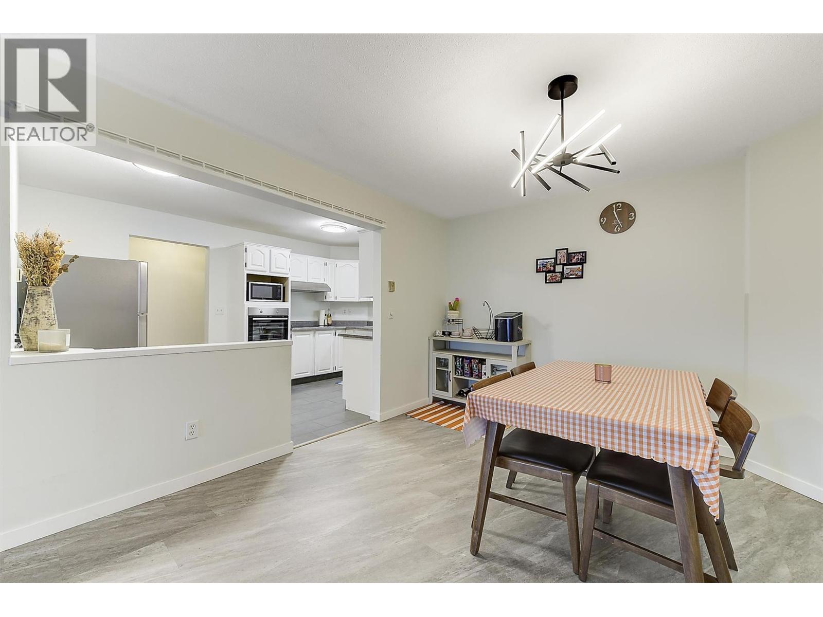 1534 Lawrence Avenue Unit# 203, Kelowna, British Columbia  V1Y 6M8 - Photo 5 - 10389941