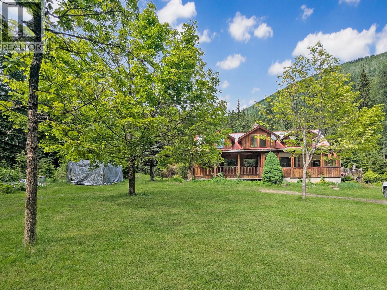 122 Perepolkin Road, Hills, British Columbia  V0G 1S1 - Photo 14 - 10389544
