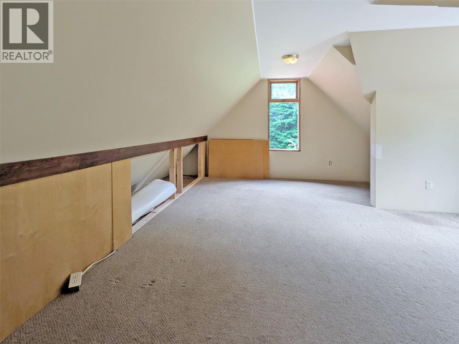 122 Perepolkin Road, Hills, British Columbia  V0G 1S1 - Photo 33 - 10389544