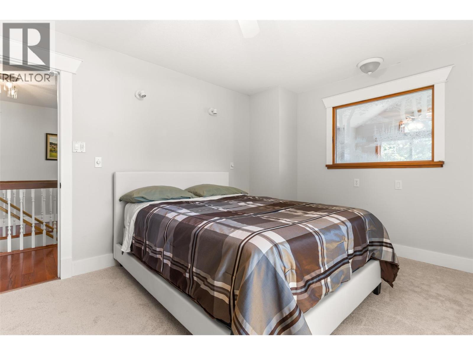 701 Edward Street, Revelstoke, British Columbia  V0E 2S1 - Photo 30 - 10389608