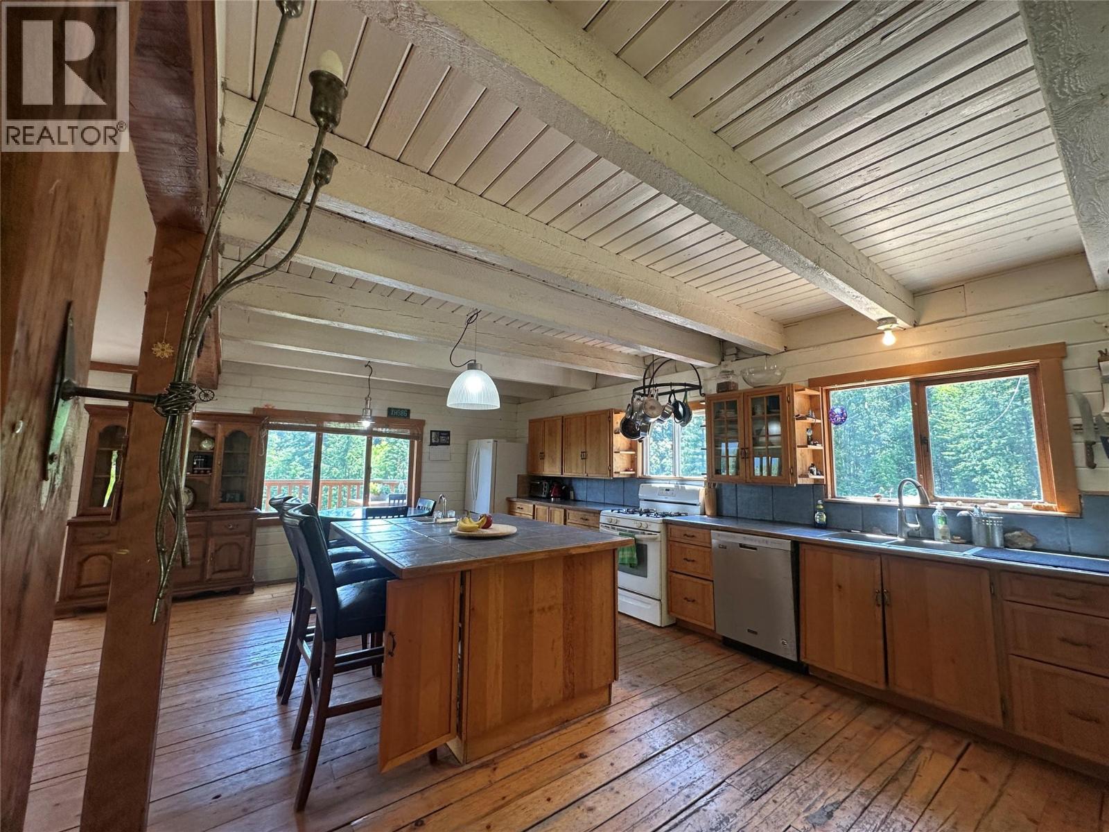 1482 Zwicky Road, Kaslo, British Columbia  V0G 1M0 - Photo 2 - 10389547