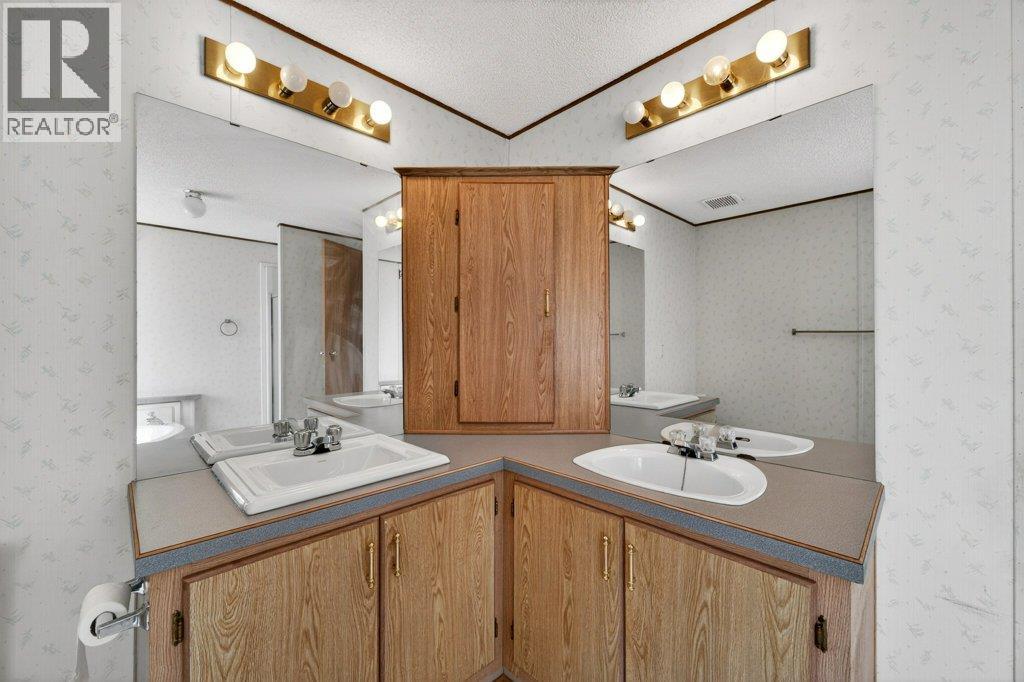 2930 Brown Road Unit# 39, Salmon Arm, British Columbia  V1E 4M1 - Photo 25 - 10388960