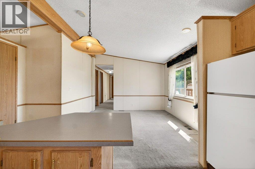 2930 Brown Road Unit# 39, Salmon Arm, British Columbia  V1E 4M1 - Photo 7 - 10388960
