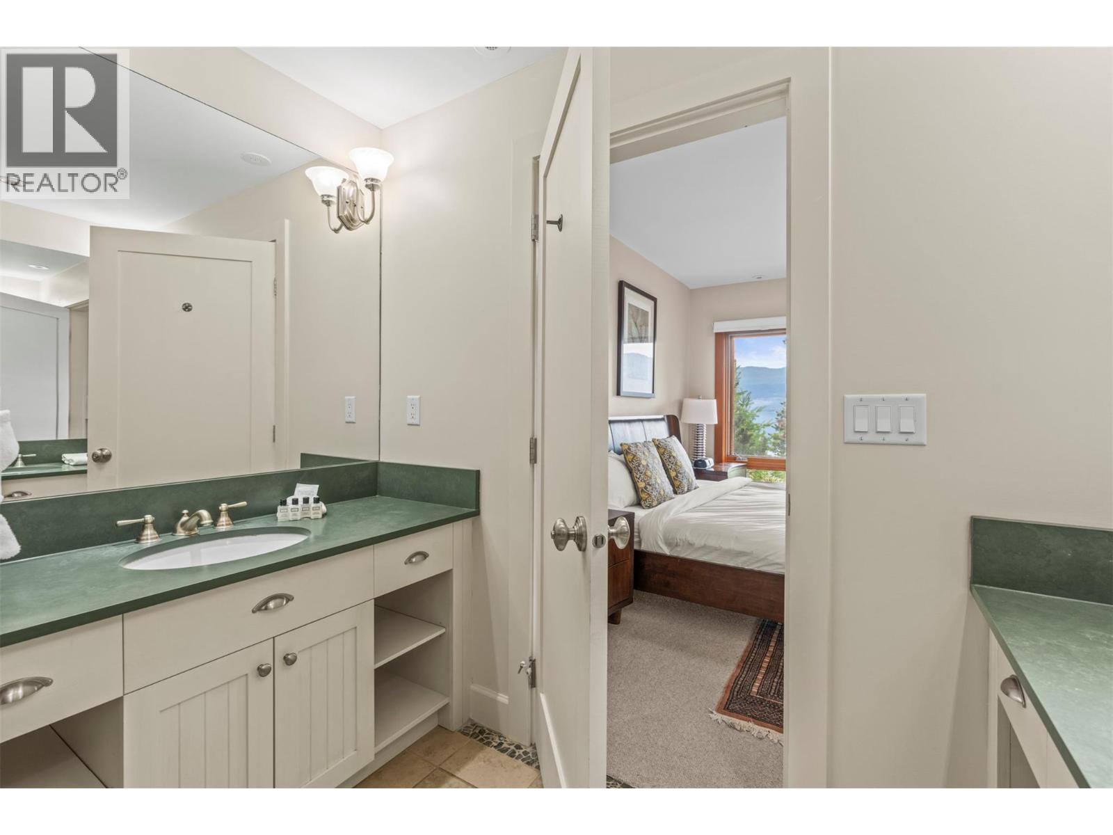 9845 Eastside Road Unit# 158, Vernon, British Columbia  V1H 1Z2 - Photo 33 - 10387640