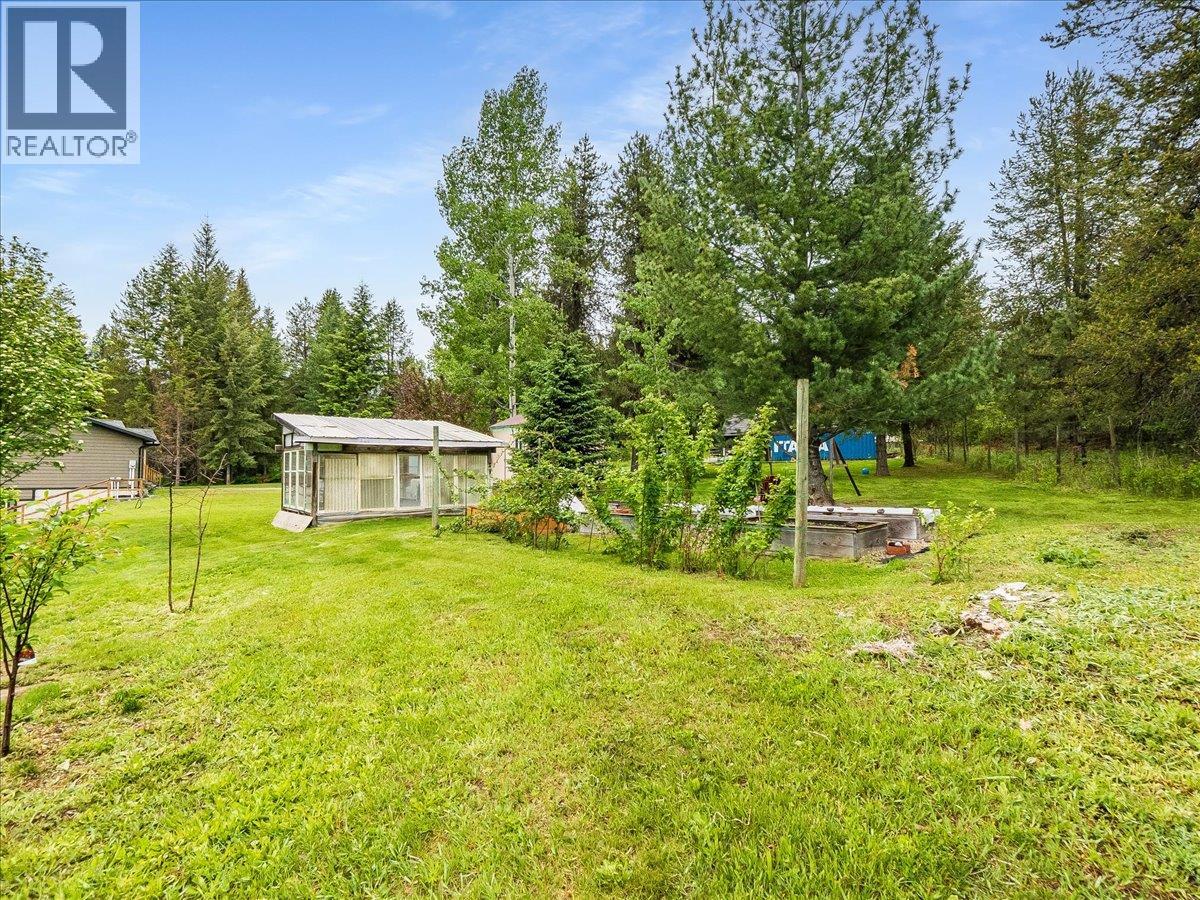 3752 Krestova Cemetery Road, Krestova, British Columbia  V0G 1H2 - Photo 10 - 10386320